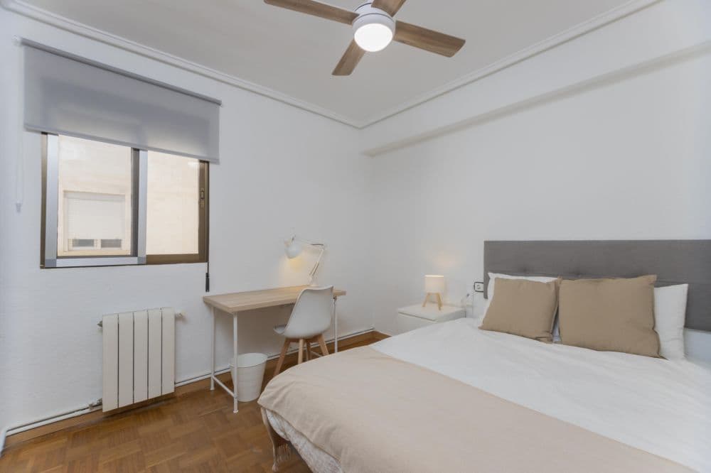 Room in Valencia