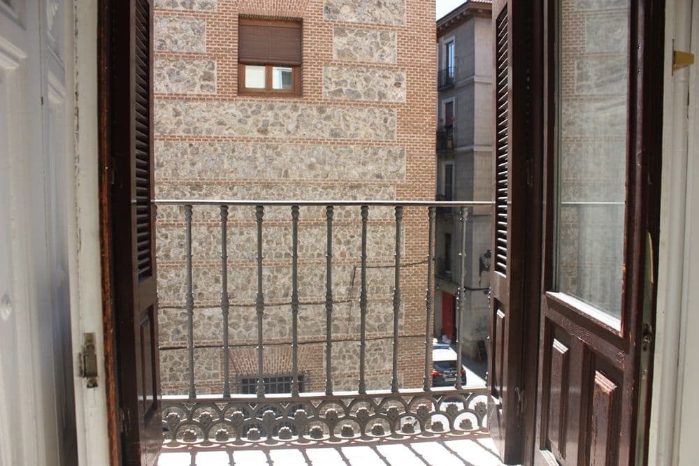 Stanza privata a Madrid photo 4