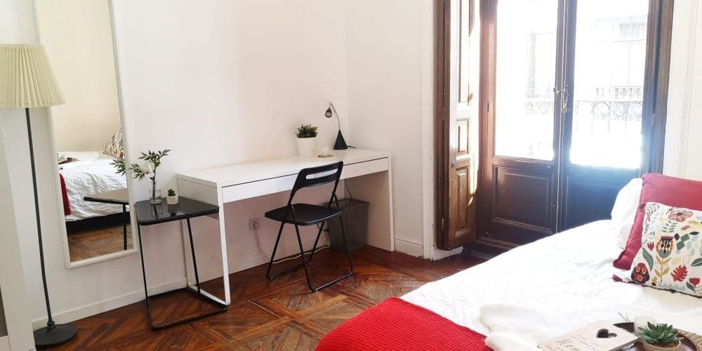 Private room in Madrid photo 2