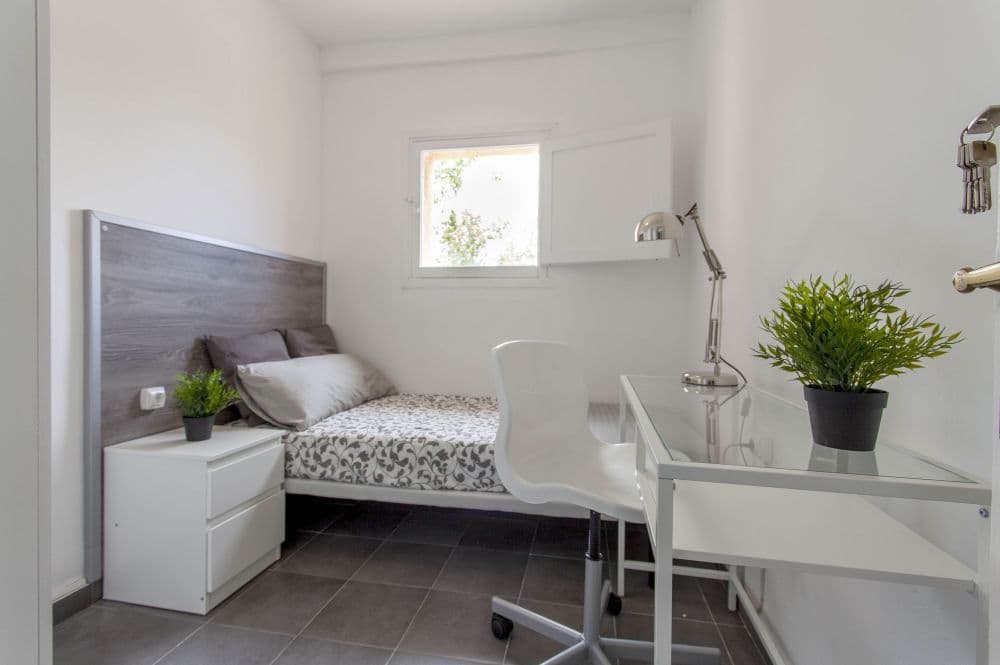Room in Valencia