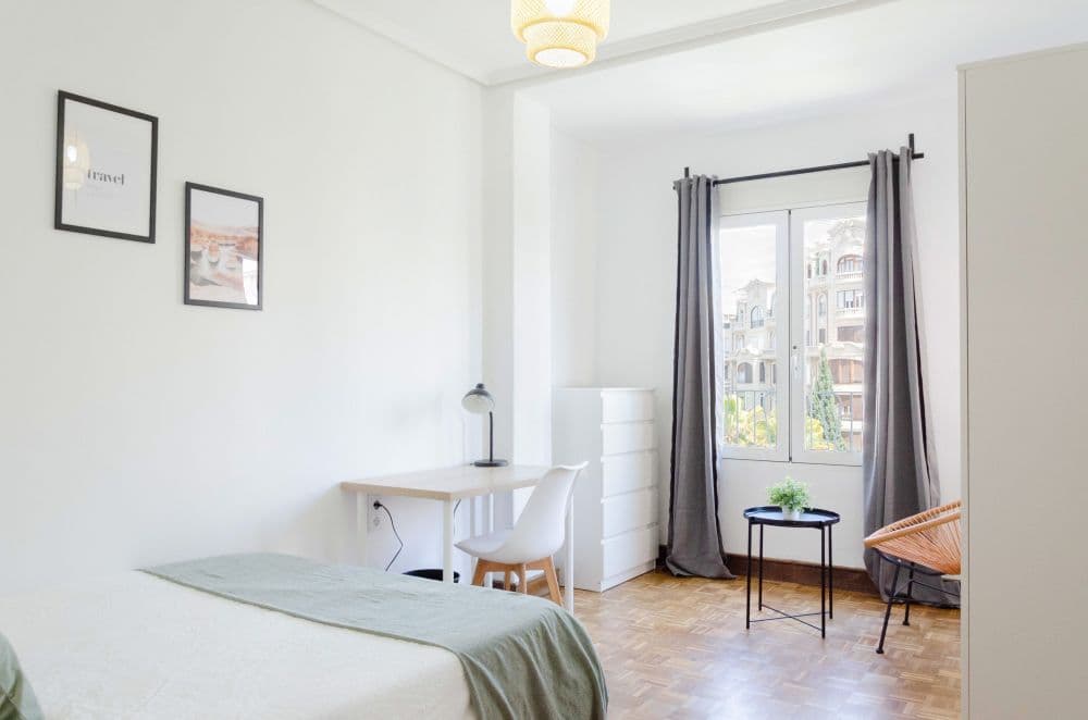 Private room in Valencia photo 2