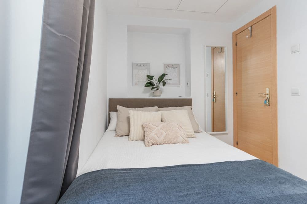Private Room