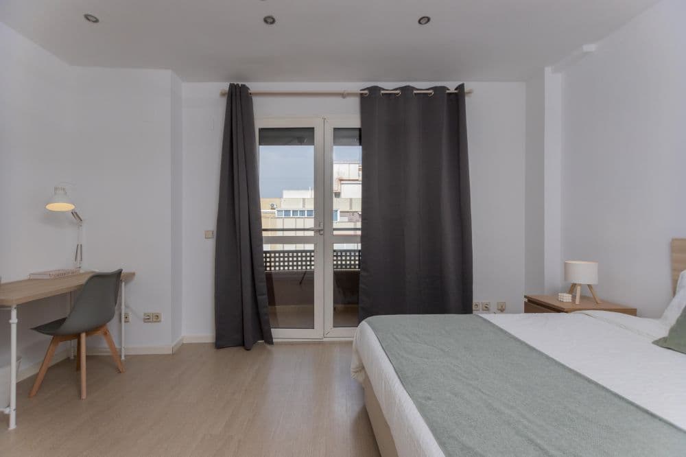 Private room in Valencia photo 4
