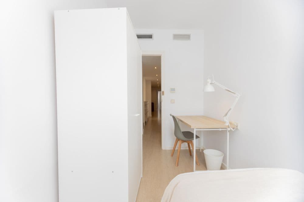 Private room in Valencia photo 3
