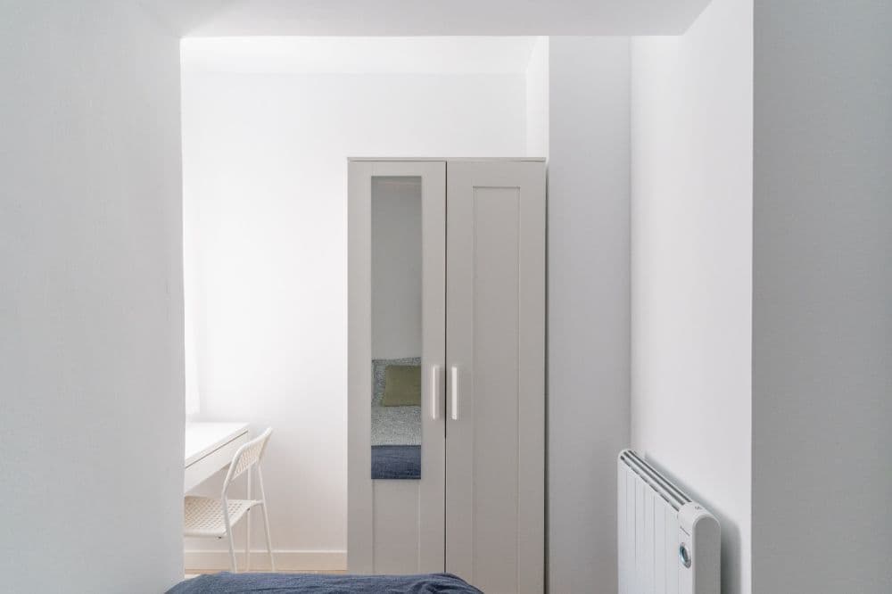 Private room in Madrid photo 2
