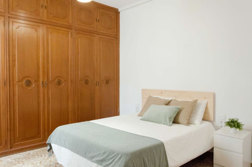 Room in Valencia