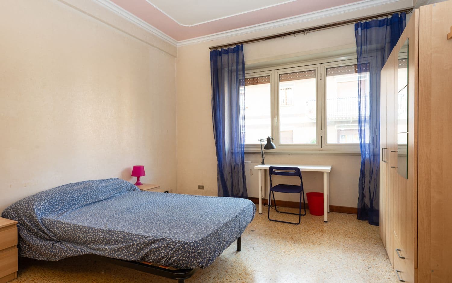 Room in Rome