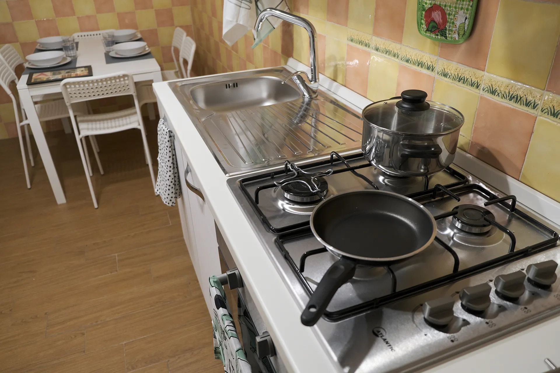 Kitchen 2