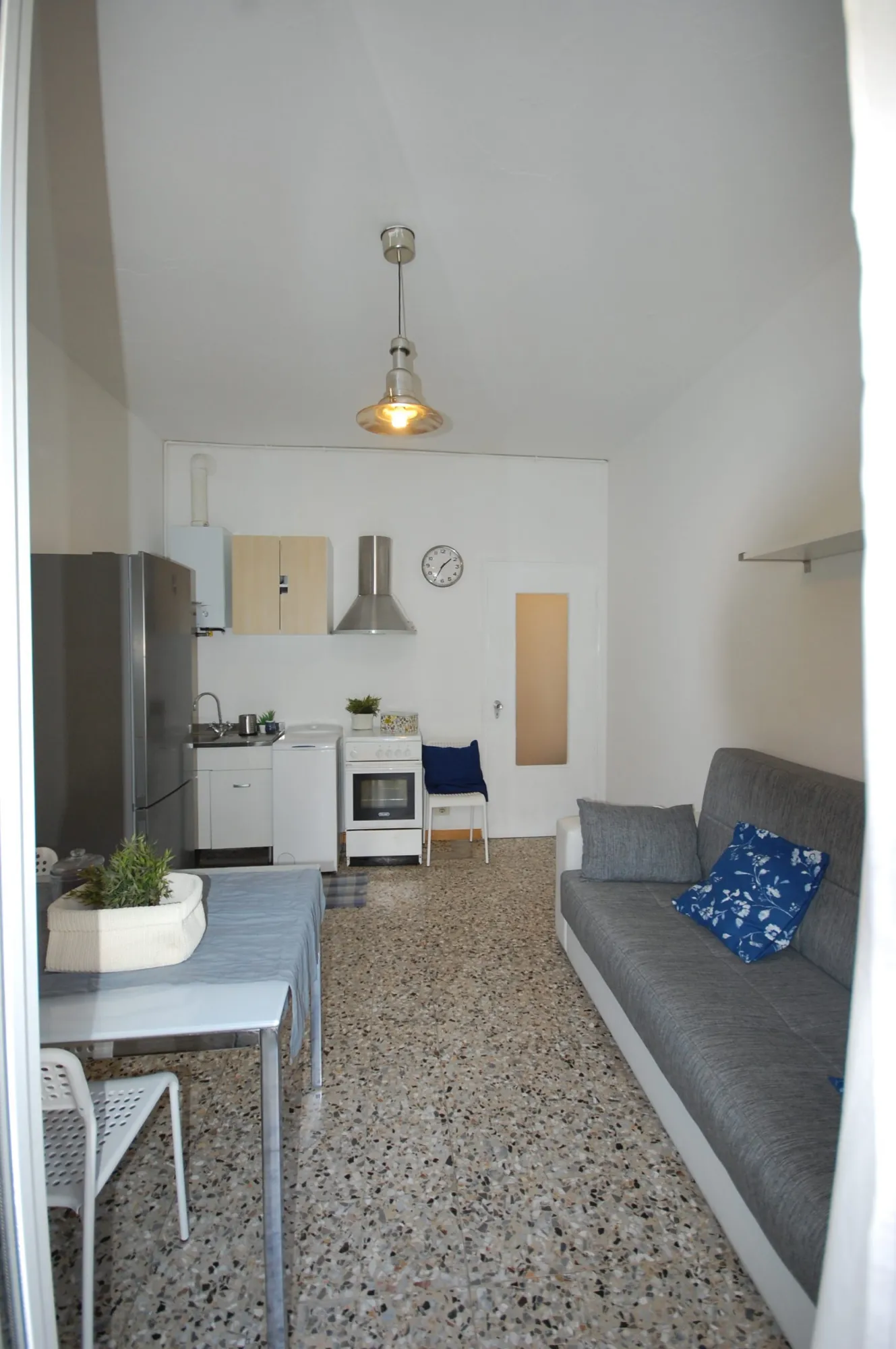 Private room in Milan photo 5
