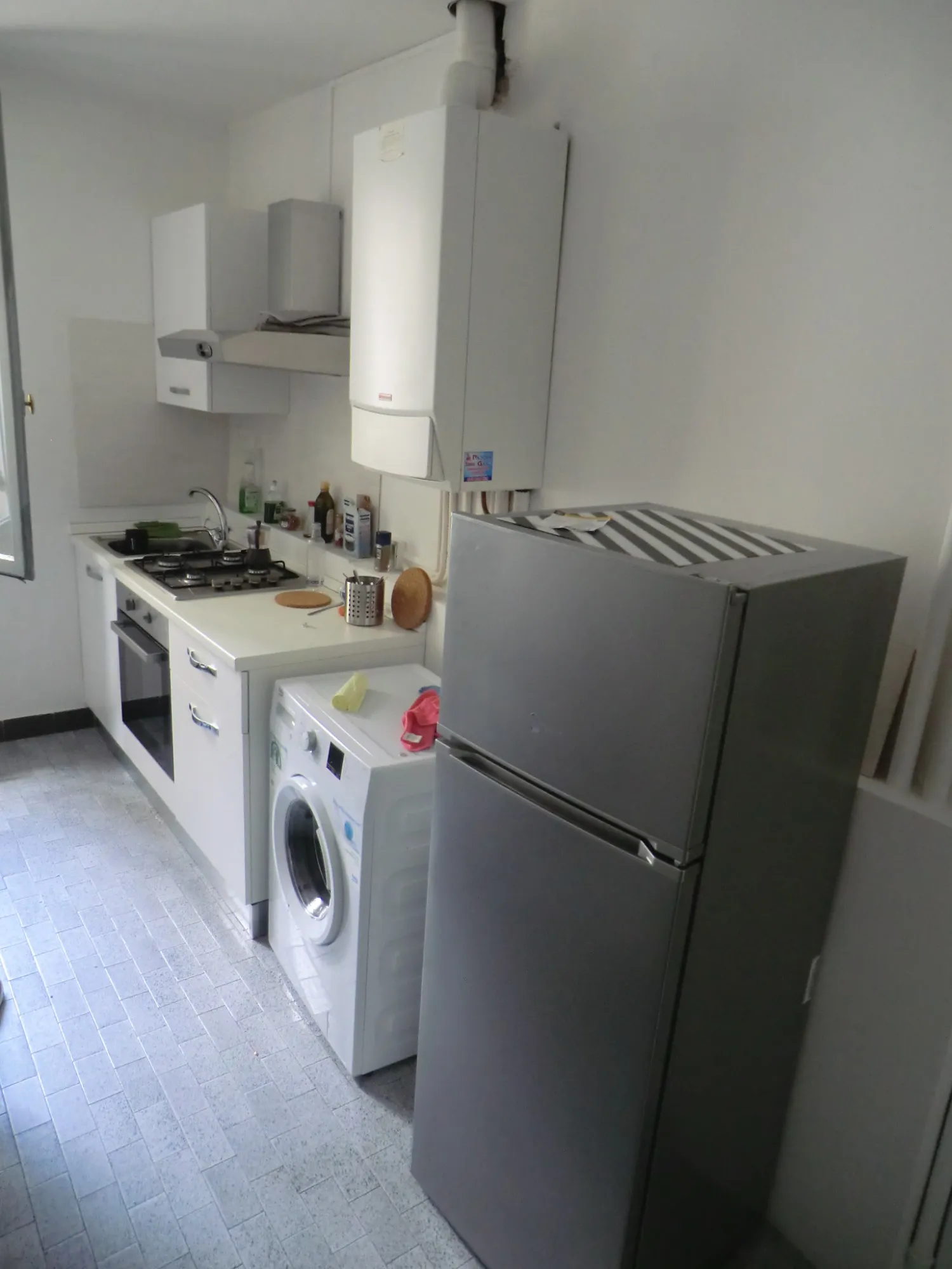 Kitchen 1