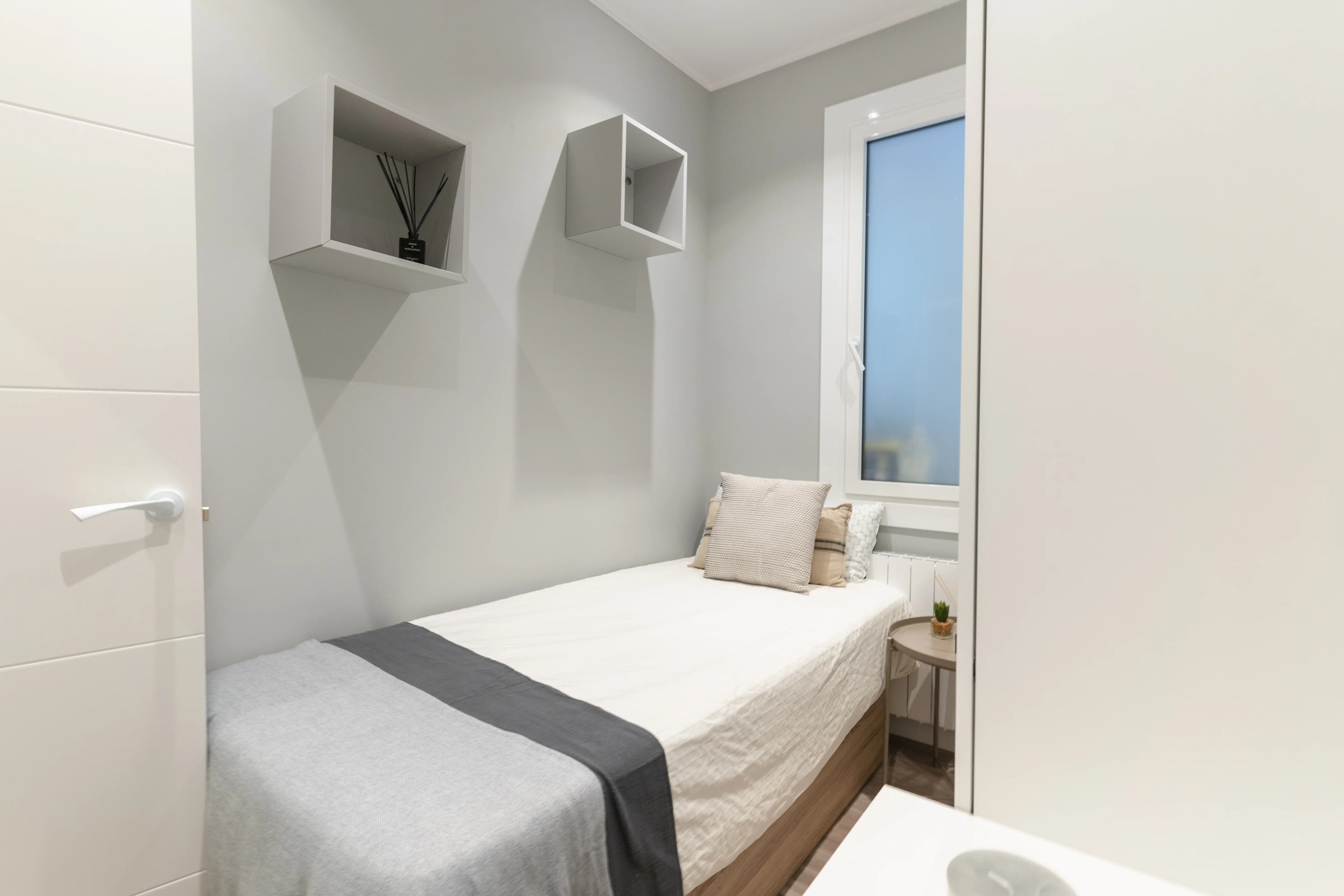 Private room in Barcelona photo 2