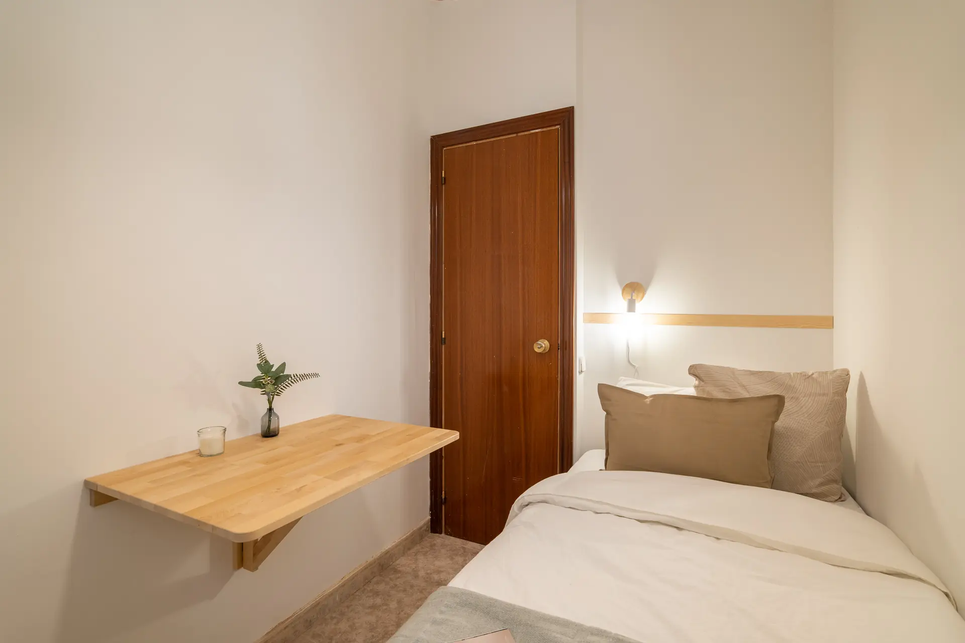 Private room in Barcelona photo 3