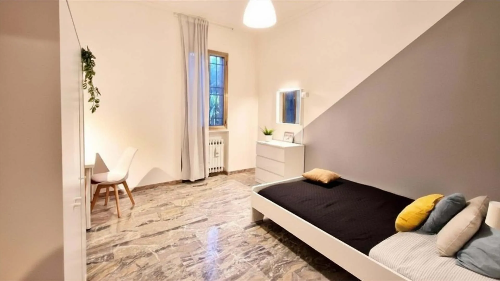 Stanza privata a Bologna photo 3