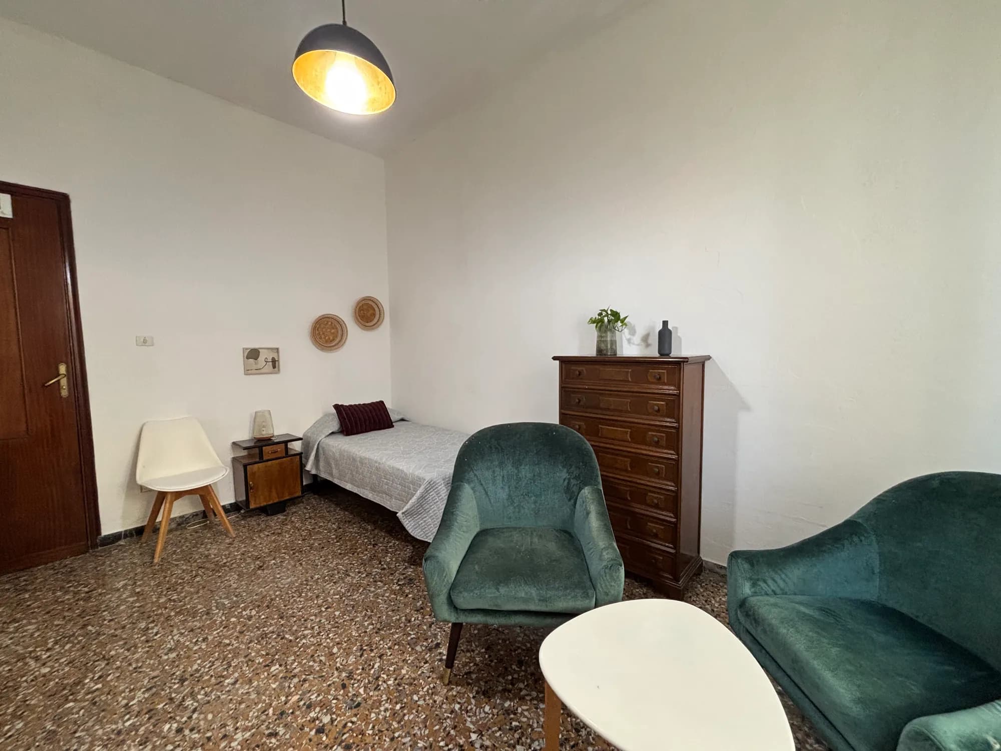 Stanza privata a Cagliari photo 3