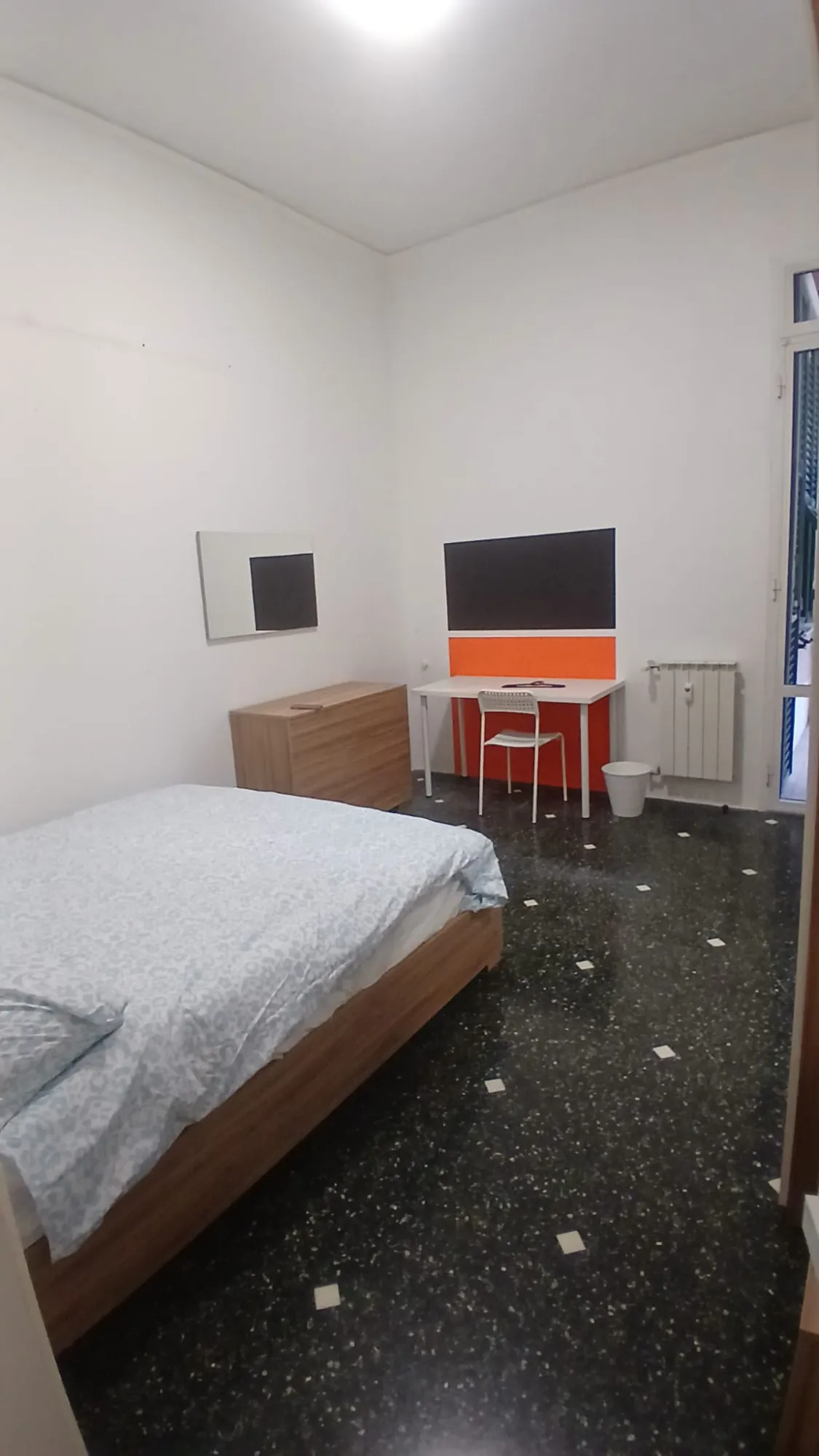 Room in Genoa