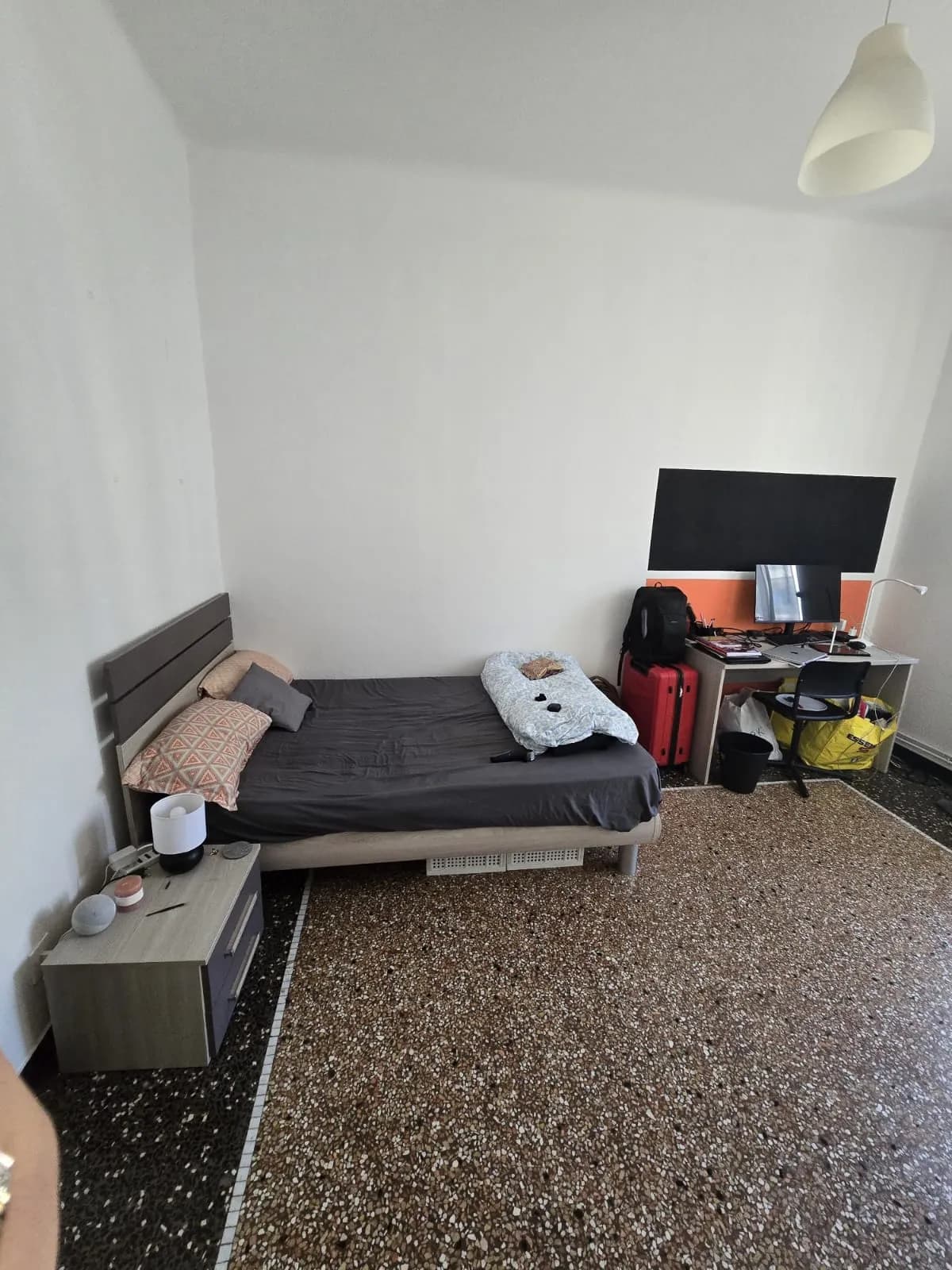 Room in Genoa