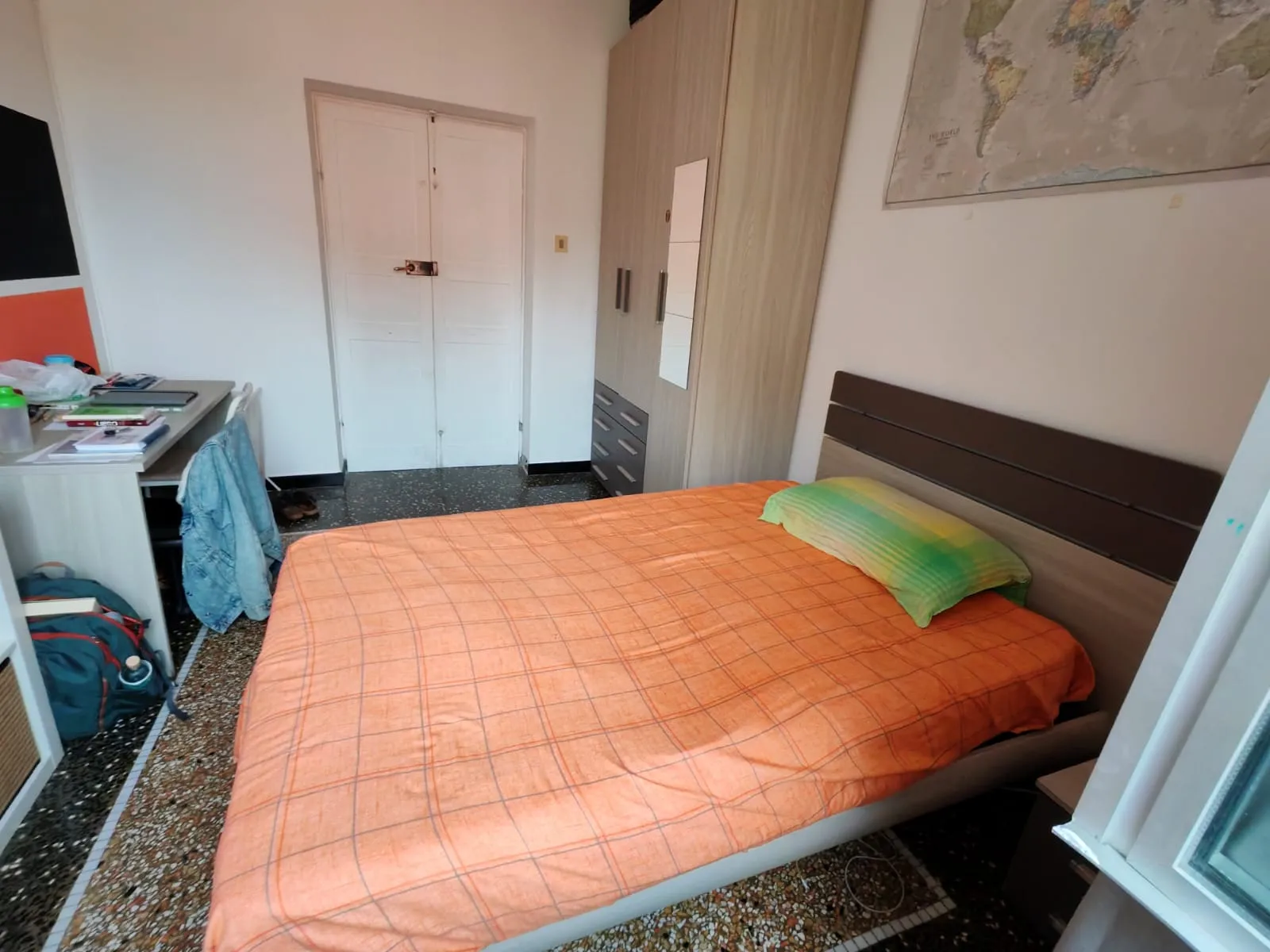 Room in Genoa